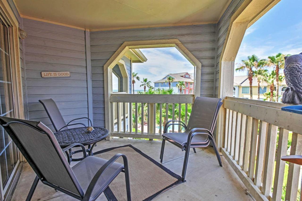 Colorful Galveston Retreat Steps From Beach And Pool 外观 照片